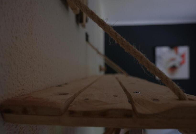 اتاق استاندارد, Arbre De Neu