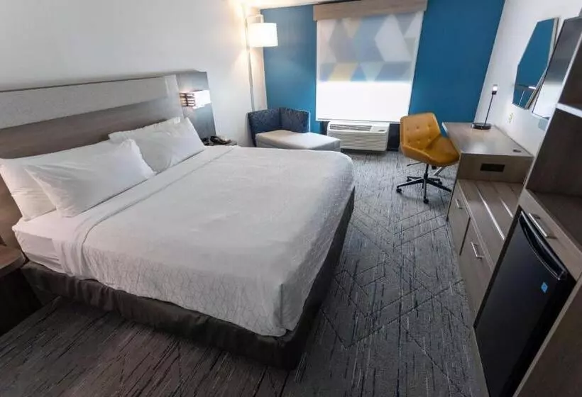 キングサイズベッドのスタンダードルーム, Holiday Inn Express & Suites   Huntsville Airport, An Ihg