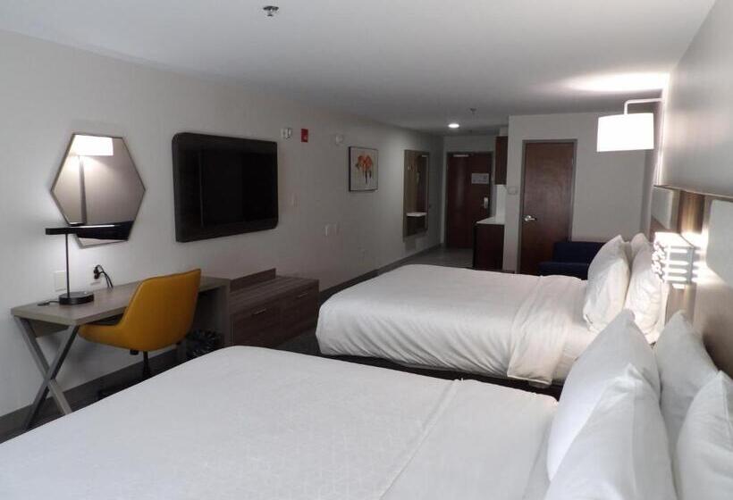 장애인을 위한 스위트, Holiday Inn Express & Suites   Huntsville Airport, An Ihg