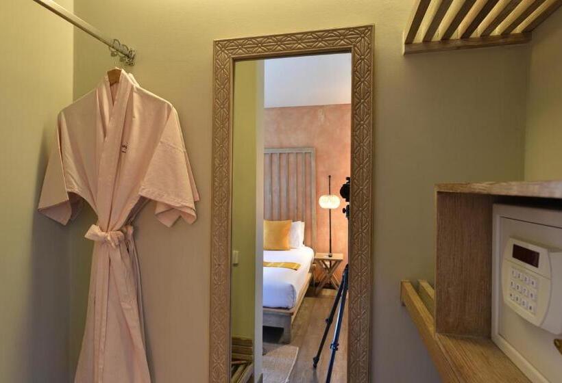 スタンダードルーム, Mercure Samui Chaweng Tana