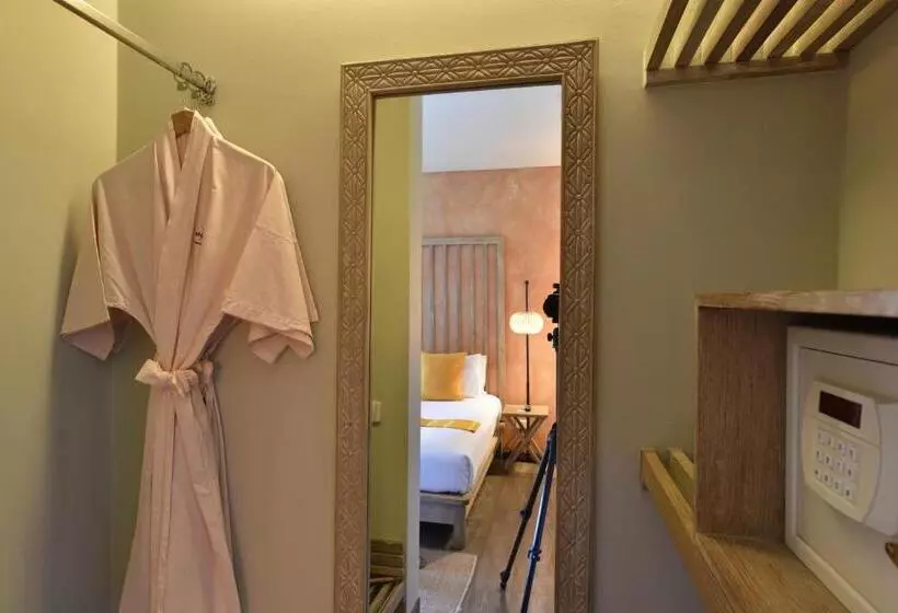 スタンダードルーム, Mercure Samui Chaweng Tana