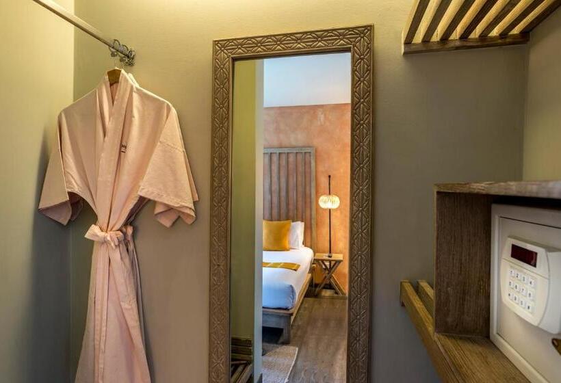 スタンダードルーム, Mercure Samui Chaweng Tana