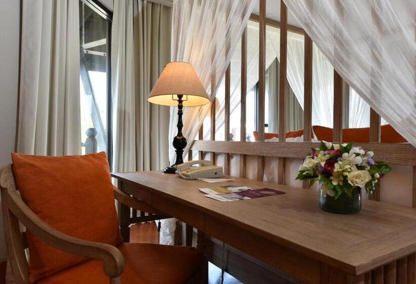 キングサイズベッドのジュニアスイート, Mercure Samui Chaweng Tana