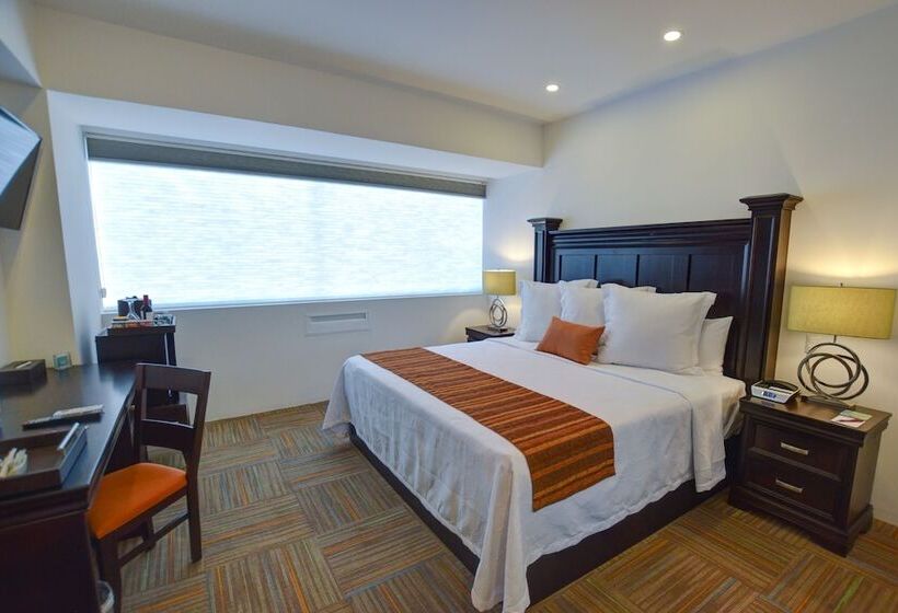 غرفة تنفيذية, Plaza Stadium