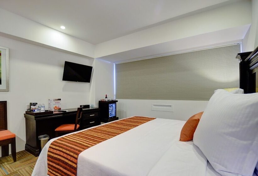 غرفة تنفيذية, Plaza Stadium