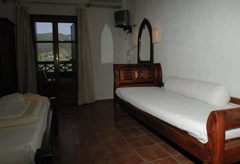 اتاق استاندارد با چشمانداز باغ, Sun Accommodation