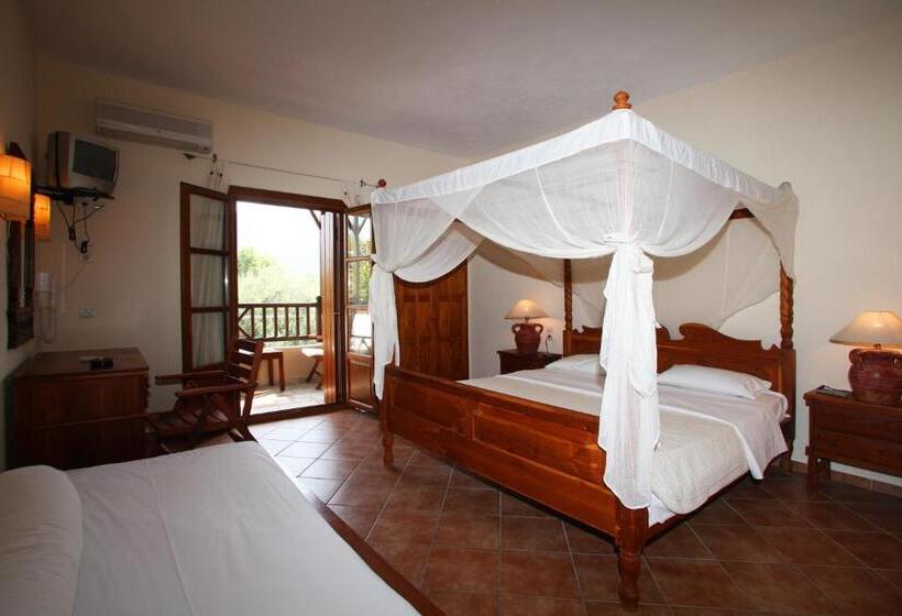 اتاق استاندارد سه نفره, Sun Accommodation