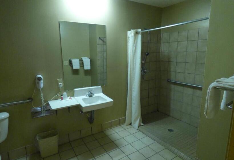 غرفة قياسية سرير كينج لذوى الإحتياجات الخاصة, Super 8 By Wyndham Kosciusko