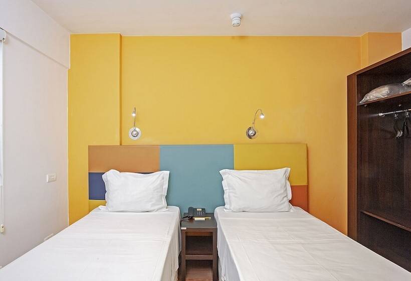 标准间, Camboriu Express