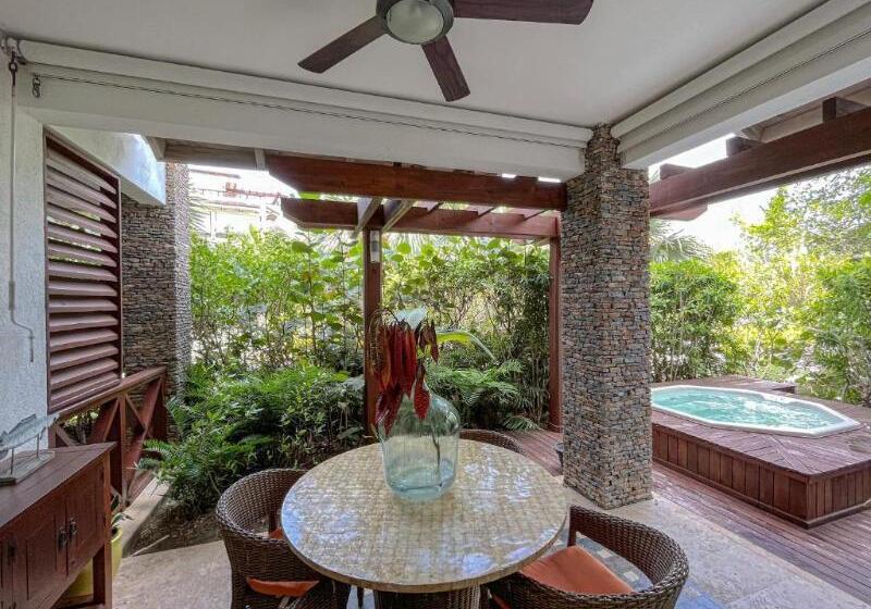 سوییت, Xeliter Balcones Del Atlantico Las Terrenas