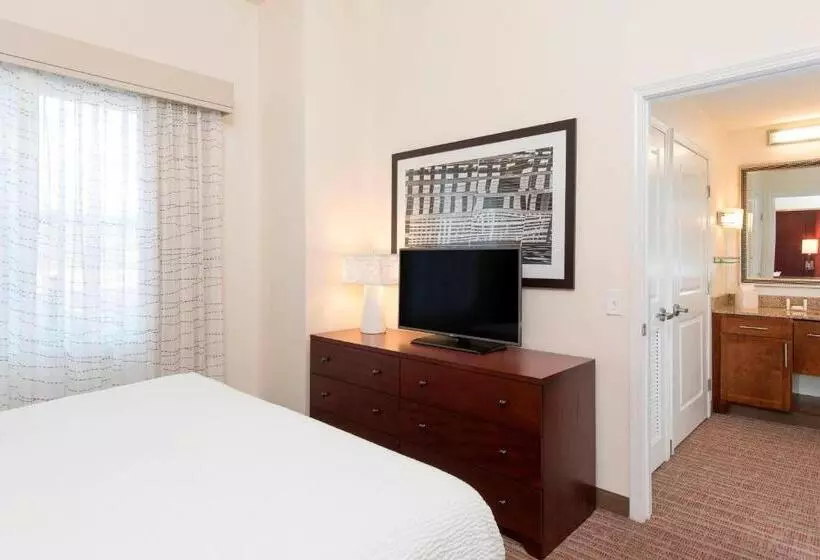 キングサイズベッドのスイートルーム, Residence Inn Moline Quad Cities