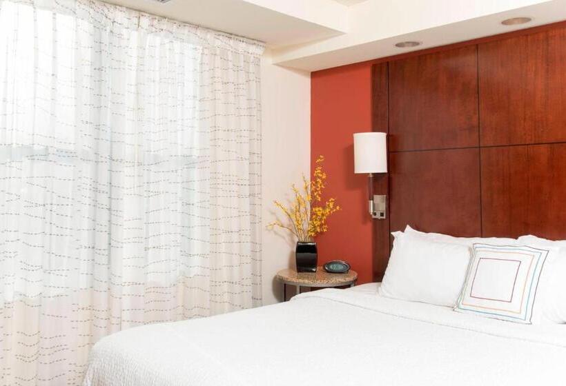 带2个卧室的套房, Residence Inn Moline Quad Cities