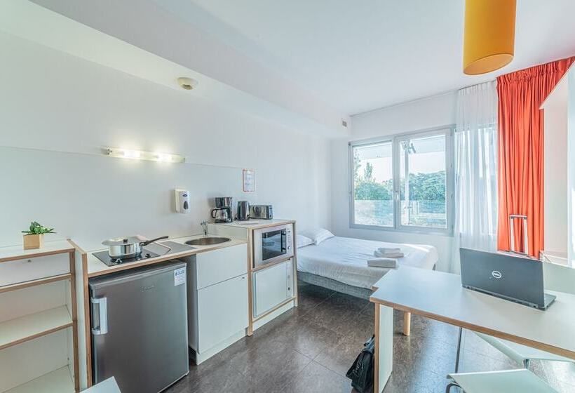 Escritório Superior, Residence Montempo Lyon Cite Internationale