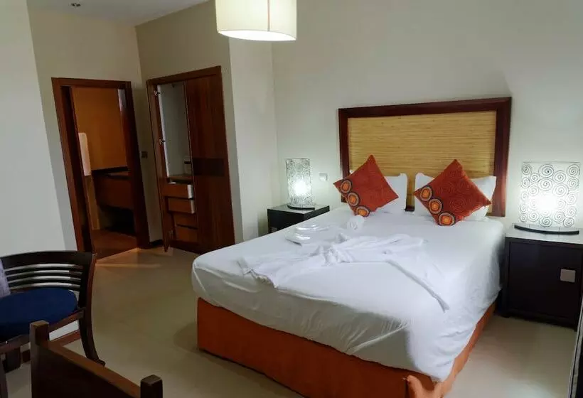 آپارتمان 3 خوابه, Aparthotel Mil Cidades