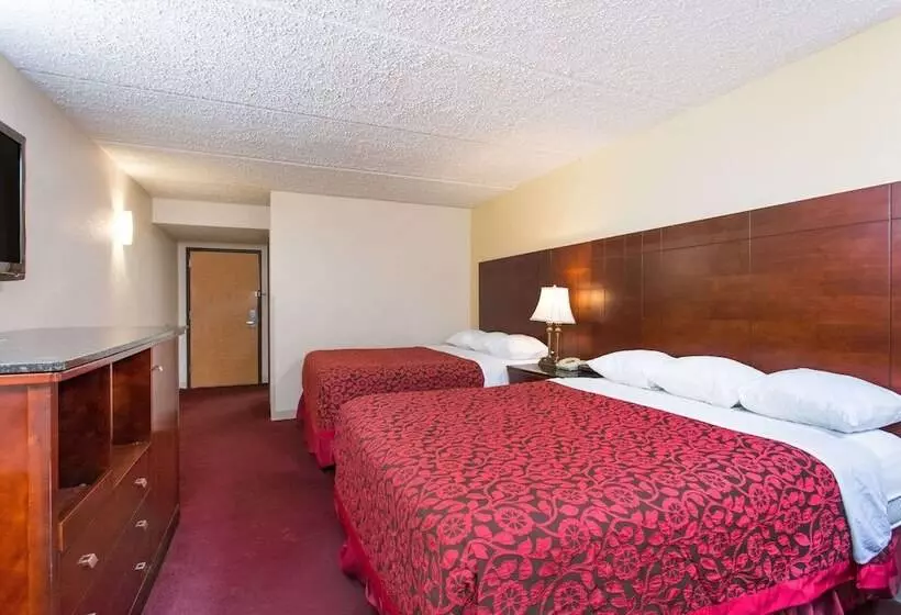 ２ダブルベッドのスタンダードルーム, Rodeway Inn High Point - Archdale