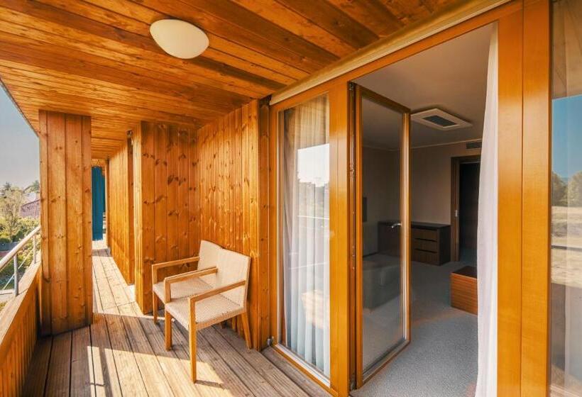 سوییت لوکس, Park Holiday Congress & Wellness