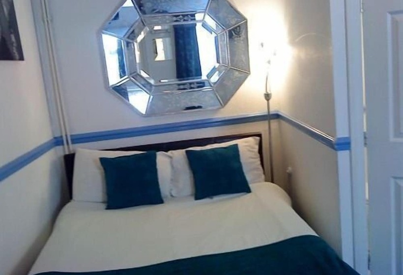 غرفة قياسية, Priory Guest House