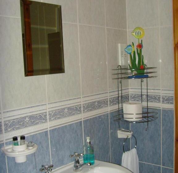 스탠다드 룸, Twin Lions