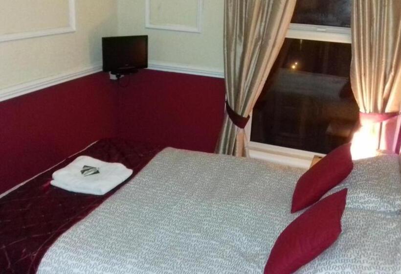 Номер Стандарт, Lynwood Hotel