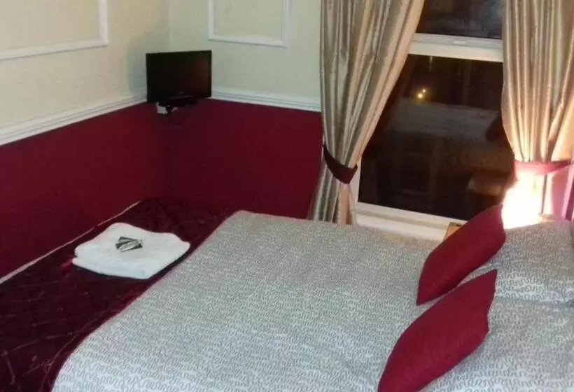 اتاق استاندارد, Lynwood Hotel