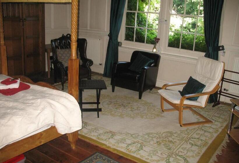 غرفة قياسية سرير كينج, Rothmans B&b