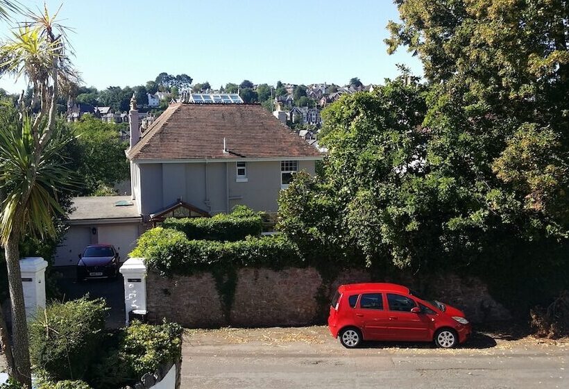 اتاق سوپریور در طبقه همکف, The Baytree