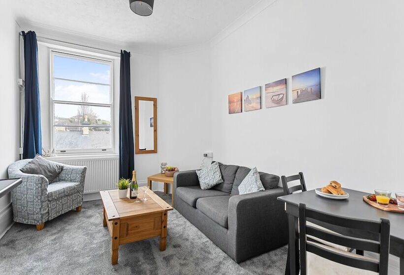 آپارتمان 1 خوابه, The Belmont