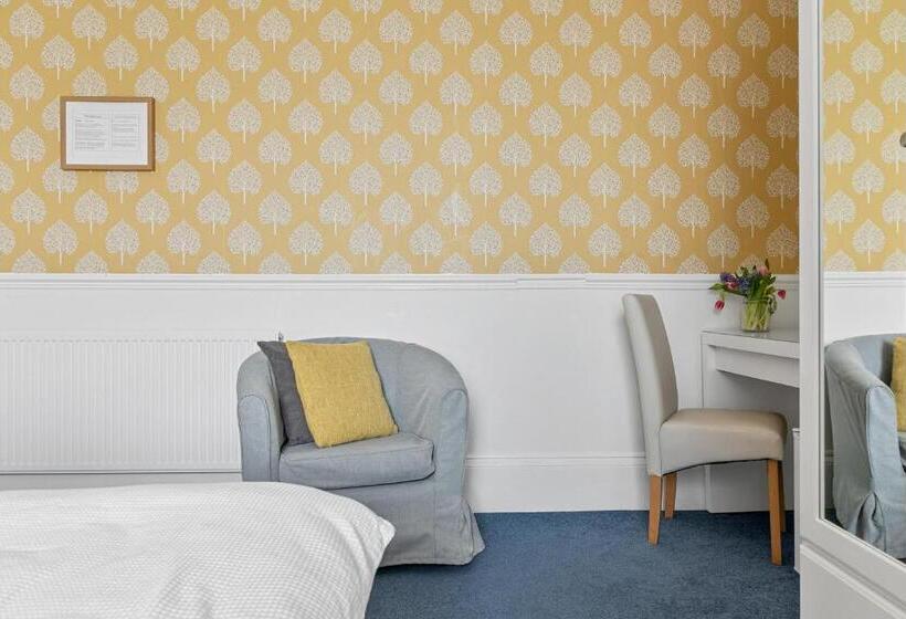 اتاق سوپریور, The Belmont