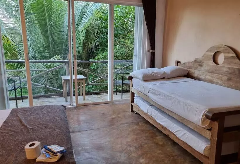 اتاق خانوادگی, Eco Hotel Casa Corazón Bacalar