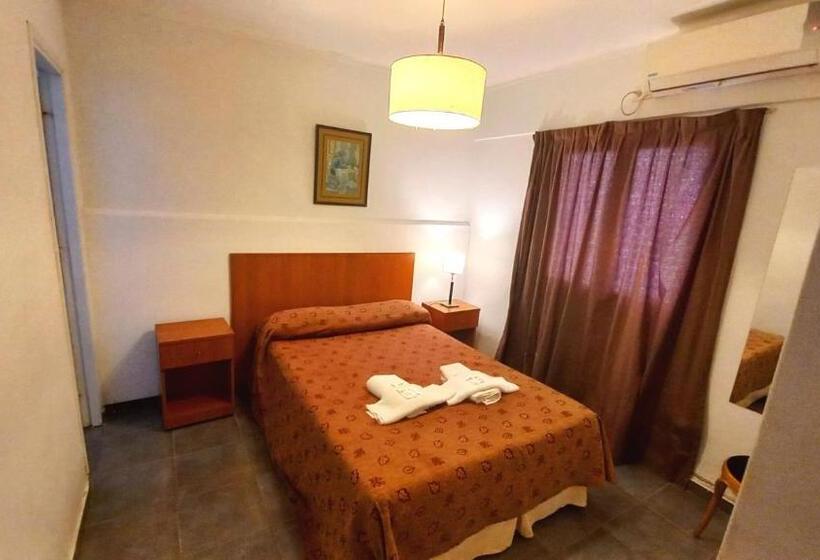 Superior Kamer, Caribe