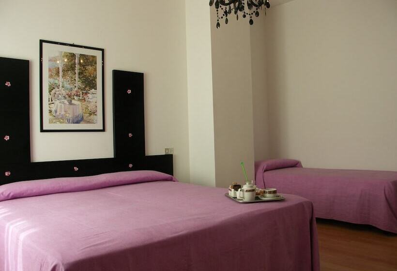 חדר סטנדרט לשלושה, La Rosa Dei Venti