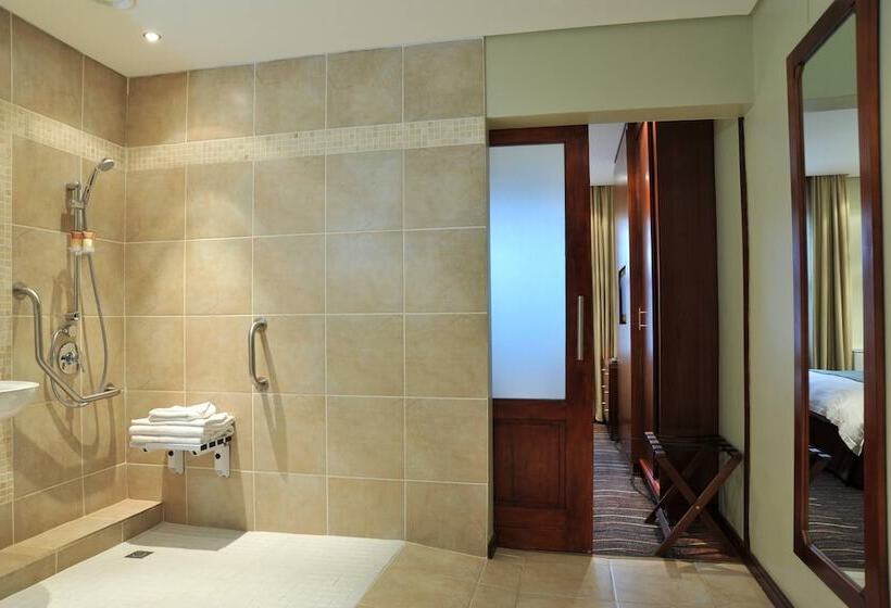 غرفة قياسية سرير مزدوج, Protea Hotel By Marriott Clarens