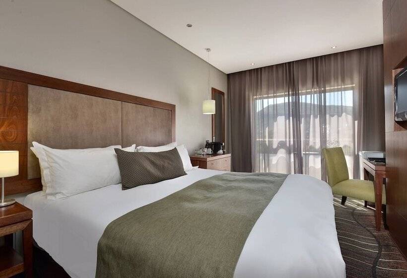 غرفة قياسية سرير مزدوج, Protea Hotel By Marriott Clarens