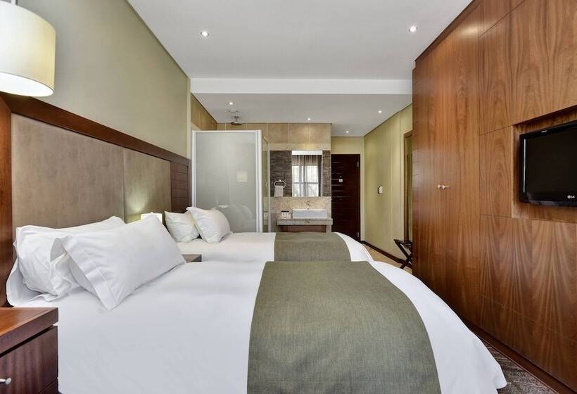 غرفة قياسية, Protea Hotel By Marriott Clarens