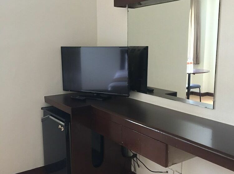 디럭스 룸, Robbinsdale Residences