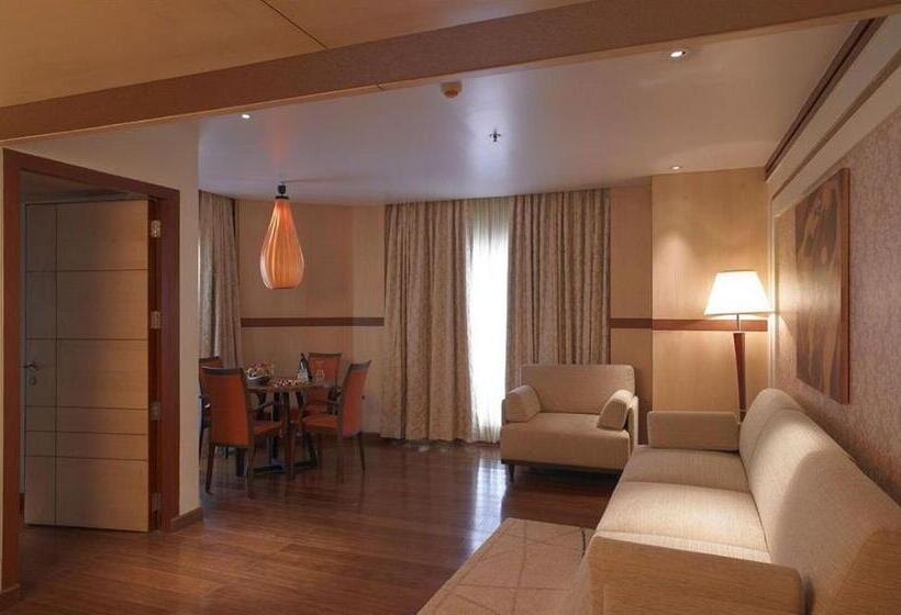 エクゼクティブスイート, Royal Orchid Central Kireeti Hampi Hospet