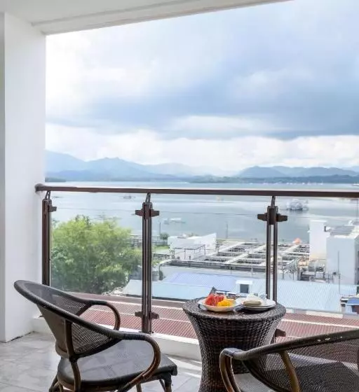 デラックスルーム, Sunlight Hotel Puerto Princesa