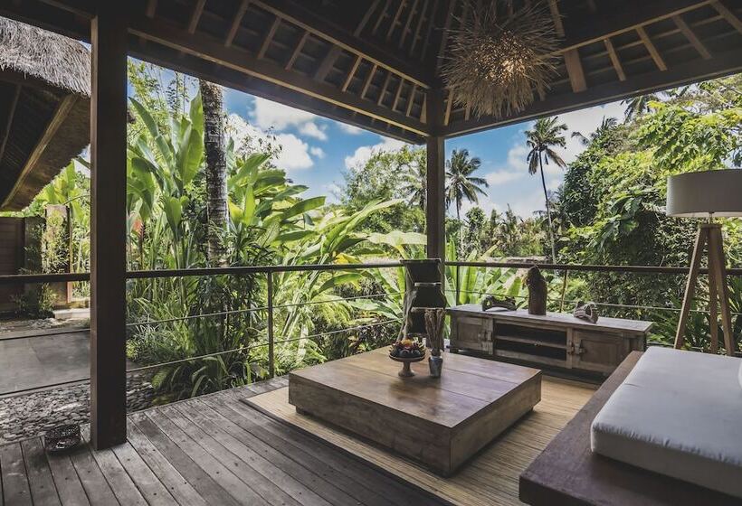 ツーベッドルーム　ヴィラ, Luwak Estate