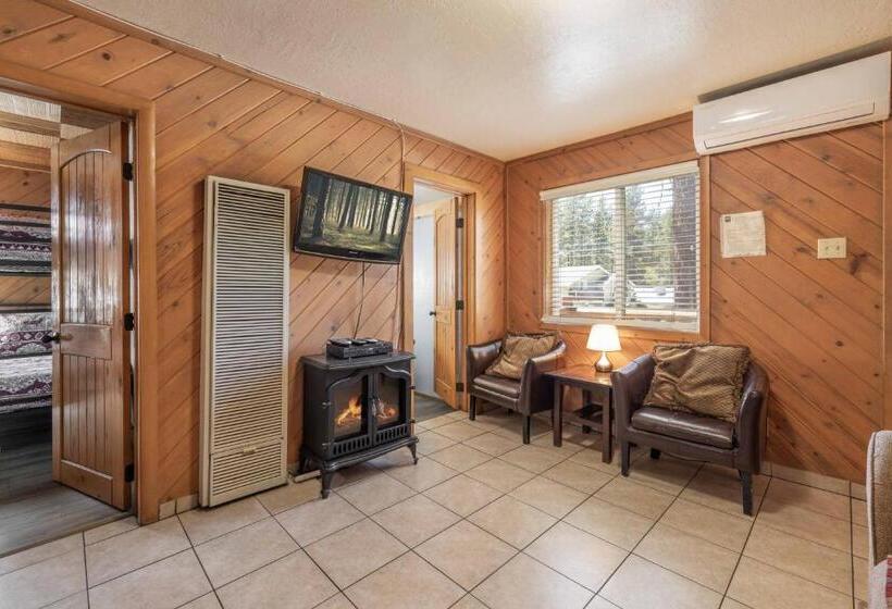 침실 2개 스위트, Bear Creek Resort