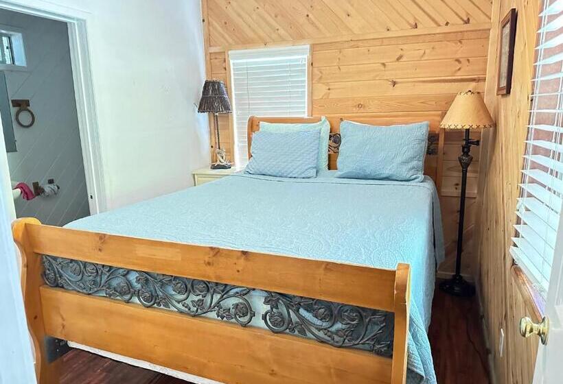 침실 1개 주택, Bear Creek Resort