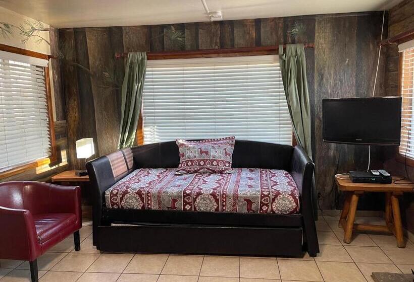 침실 2개 주택, Bear Creek Resort