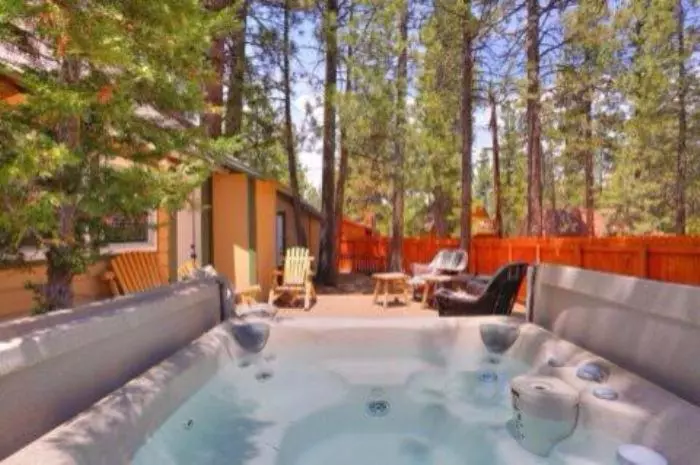 سوئیت پرزیدنت, Bear Creek Resort