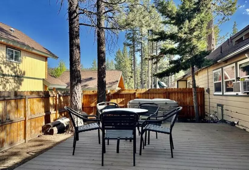 سوئیت پرزیدنت, Bear Creek Resort