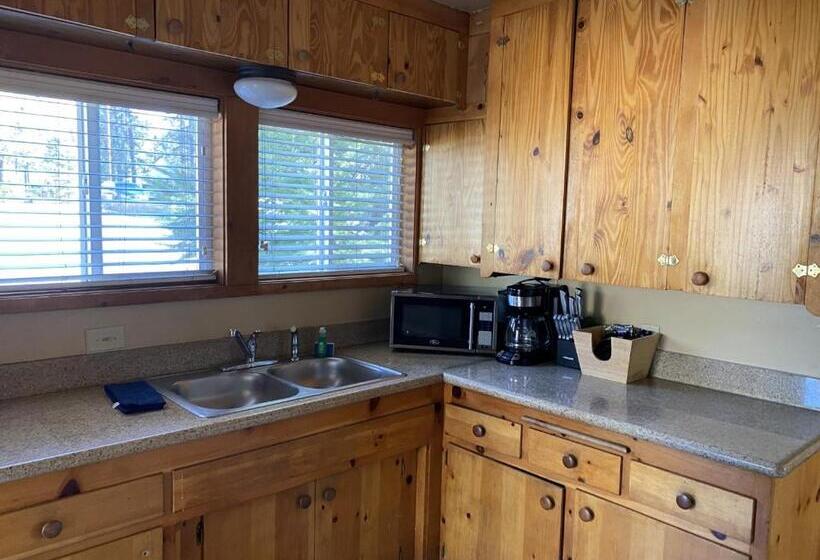 Дом 3 Спальни, Bear Creek Resort