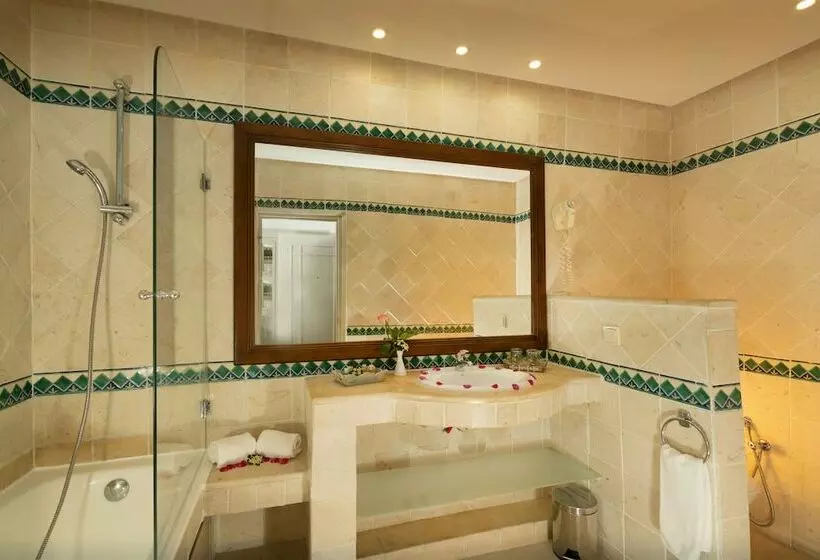 اتاق استاندارد یک تخته با چشمانداز دریا, El Ksar Resort & Thalasso