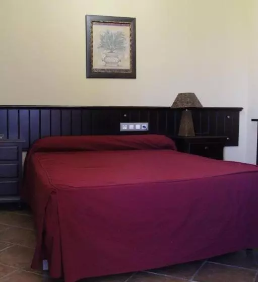 اتاق استاندارد یک نفره, Hostal Pechi