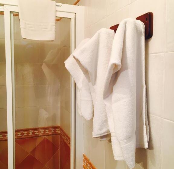 Номер Стандарт, Hostal Pechi