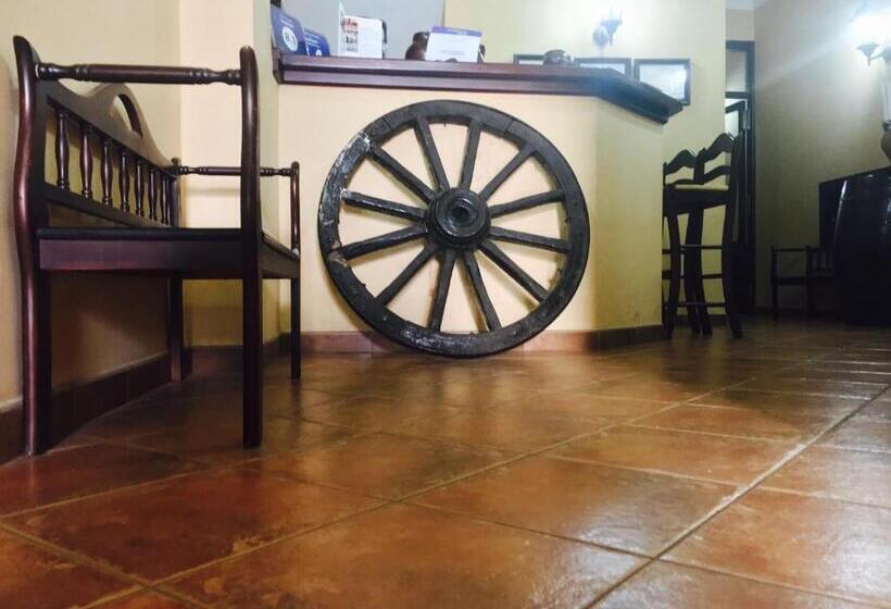 Номер Стандарт, Hostal Pechi