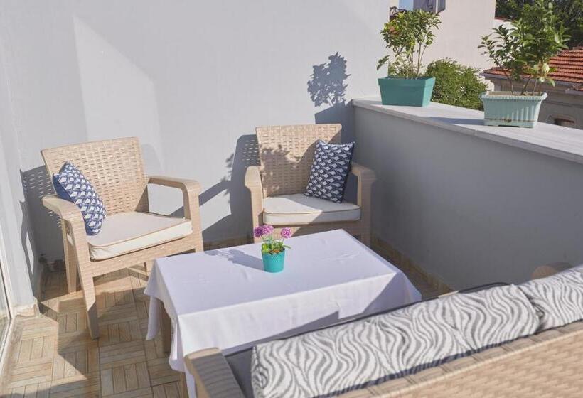 اتاق لوکس خانوادگی, Albatros Hagia Sophia