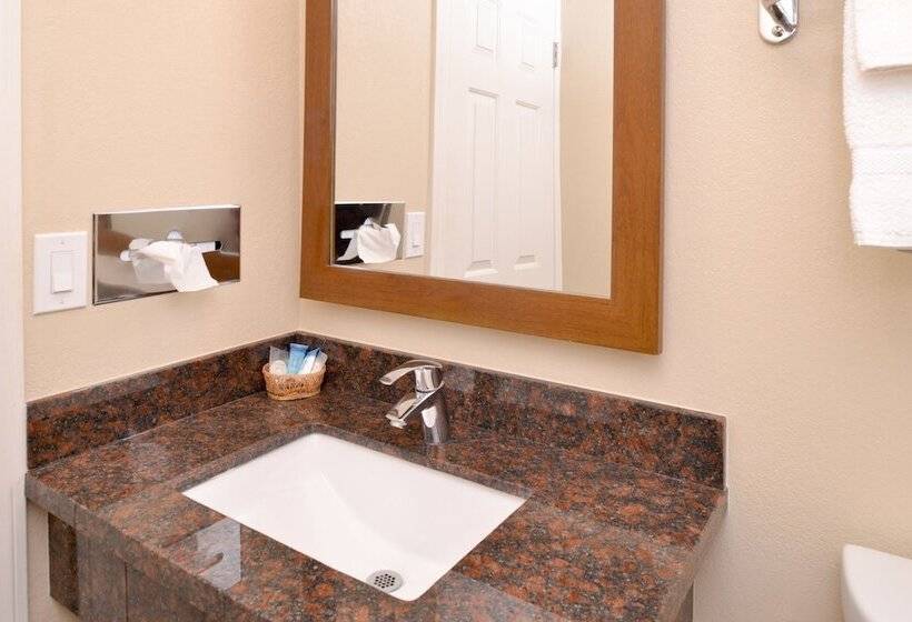 Номер Стандарт 2 Двуспальные Кровати, Bay View Inn   Morro Bay